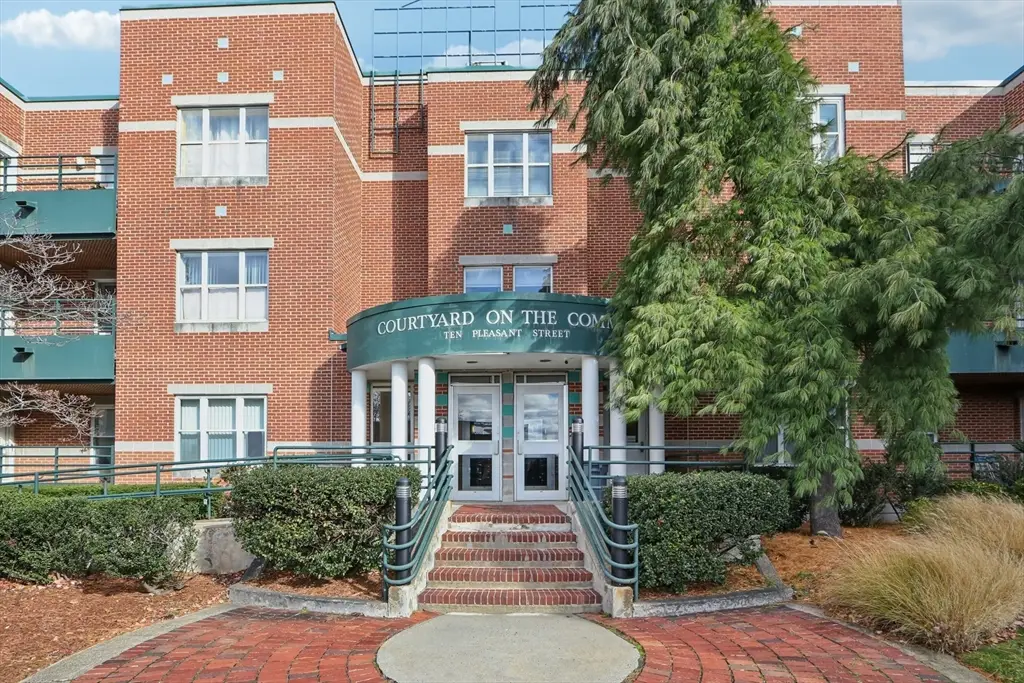 10 Pleasant Street #202, Lynn, MA 01902 - Image #1