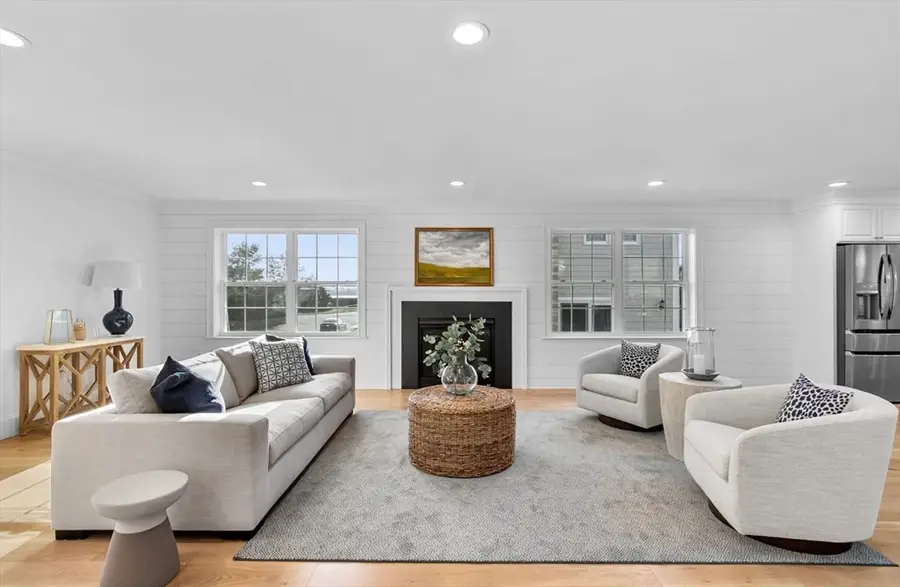 386 Winter St, Norwood, MA 02062 - Image #2