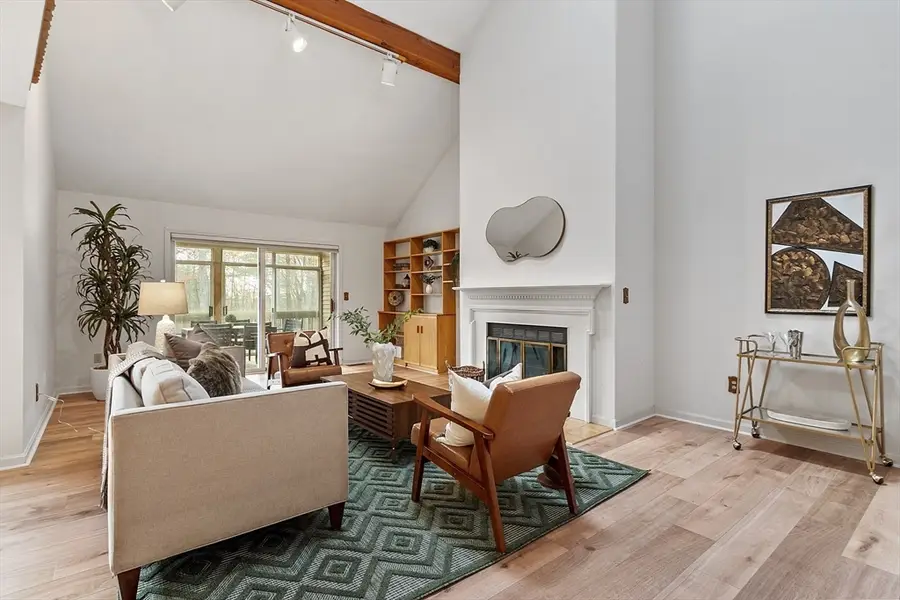 28 Monadnock Dr #28, Westford, MA 01886 - Image #3