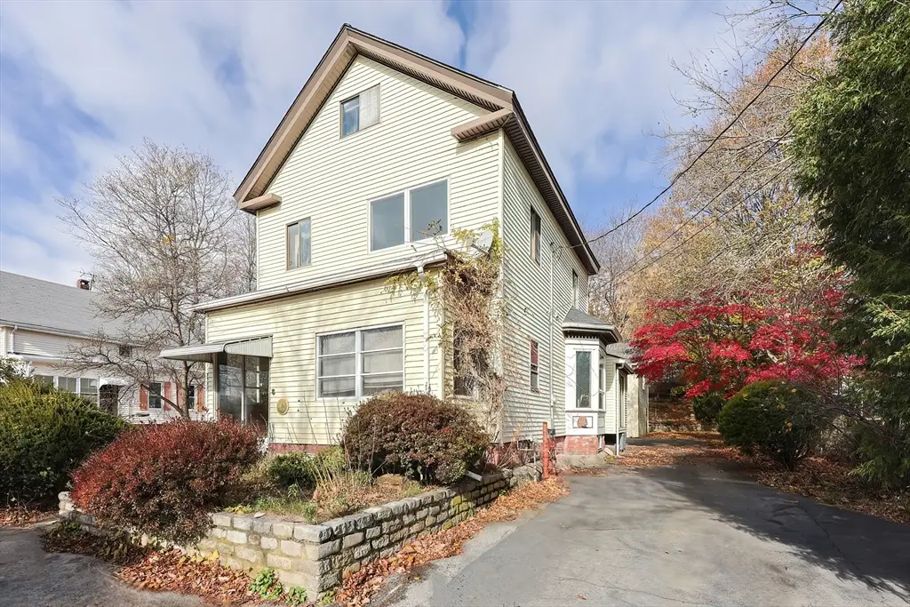 8 Walnut St, Stoneham, MA 02180 - Image #1
