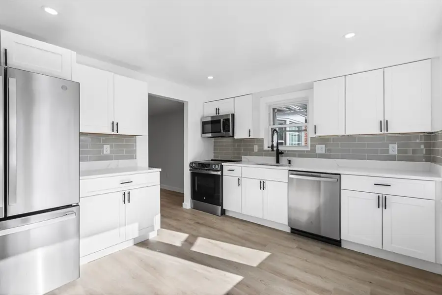 50 Claire Drive #C-2-50, Stoughton, MA 02072 - Image #3