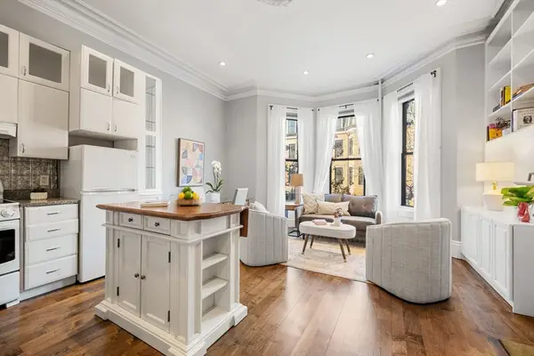 66 Chandler Street #2, Boston, MA 02116