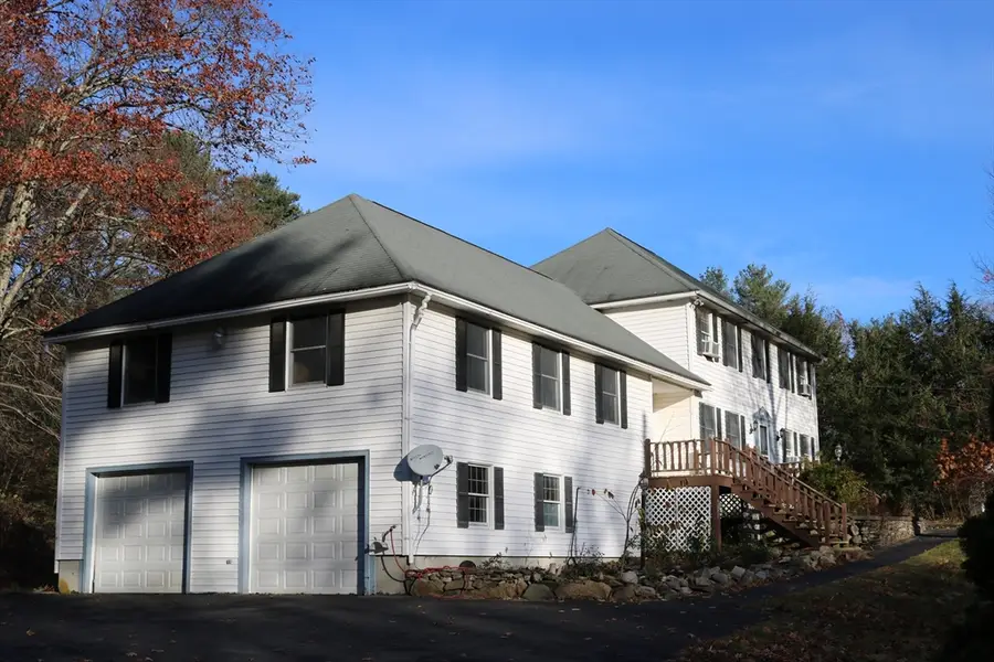 54 Lakeview Ave, Tyngsborough, MA 01879 - Image #2
