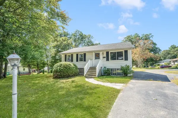 119 Susanne Drive, Northbridge, MA 01588