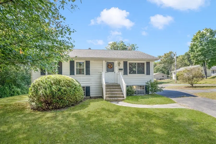 119 Susanne Drive, Northbridge, MA 01588 - Image #2