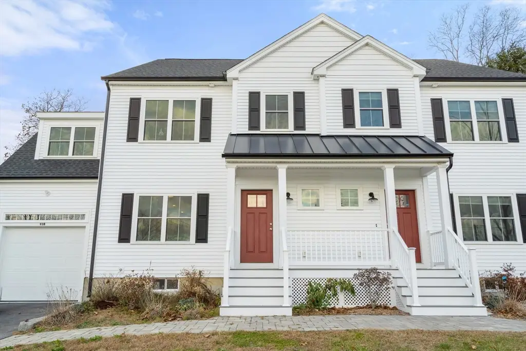 93 Providence St #B, Mendon, MA 01756 - Image #1