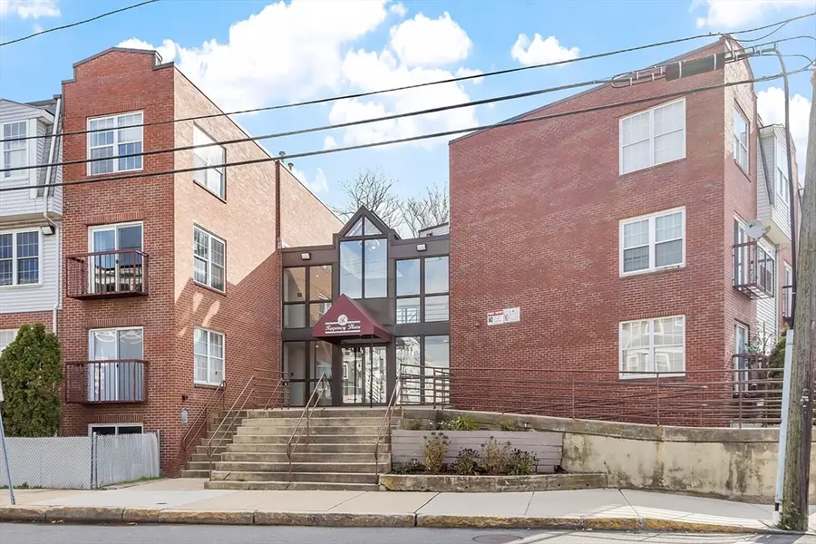 20 Knox St #43, Lawrence, MA 01841 - Image #2