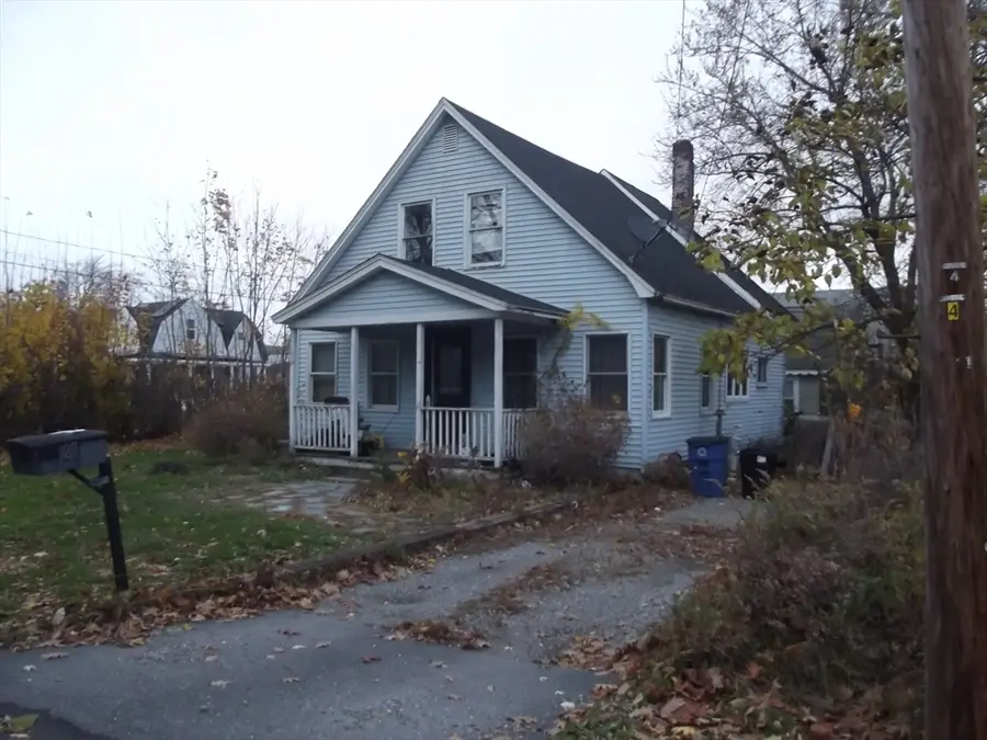 27 Elizabeth St, Lunenburg, MA 01462 - Image #2