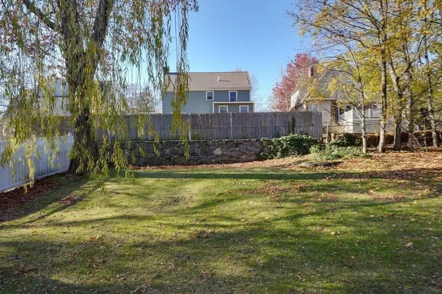 105 Watson Rd, Belmont, MA 02478 - Image #3