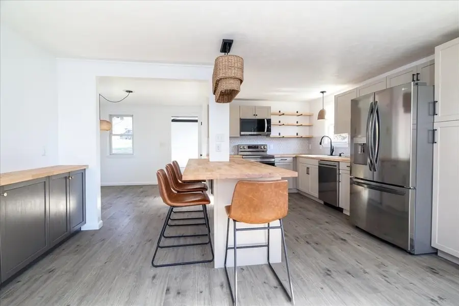 18 Claffey Avenue, Worcester, MA 01606 - Image #3