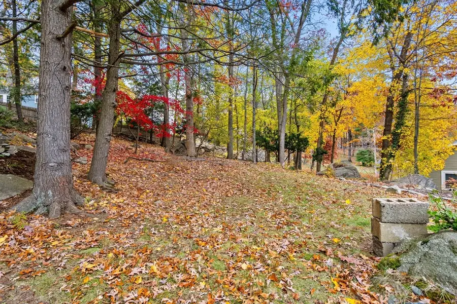 960 Summer St, Lynnfield, MA 01940 - Image #2