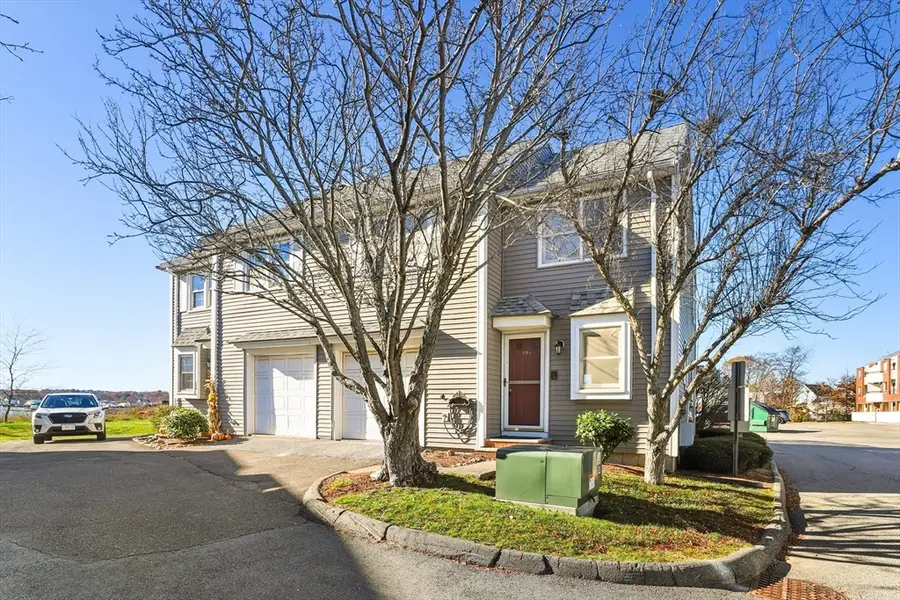 28 Margin St #A, Lynn, MA 01905 - Image #3