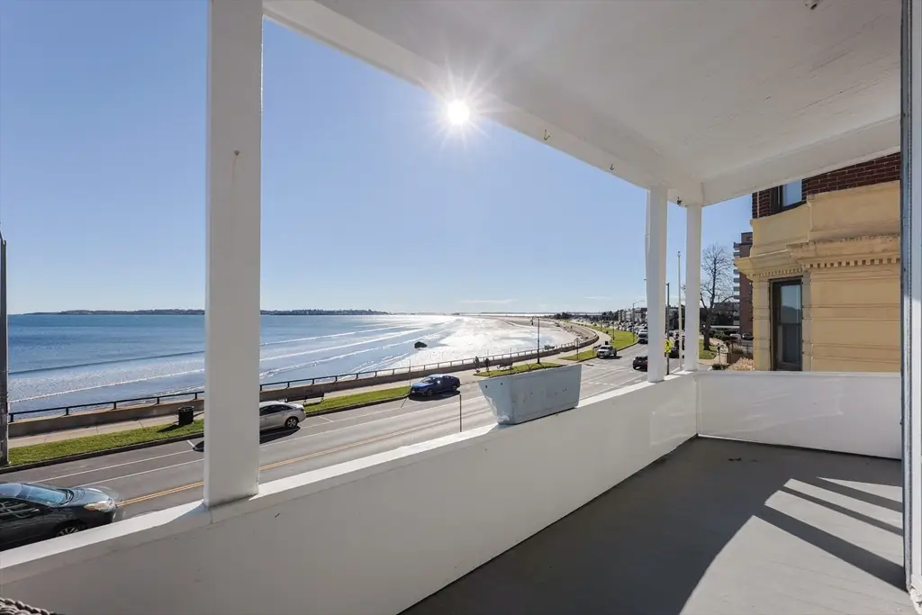 281 Lynn Shore Dr #4, Lynn, MA 01902 - Image #1