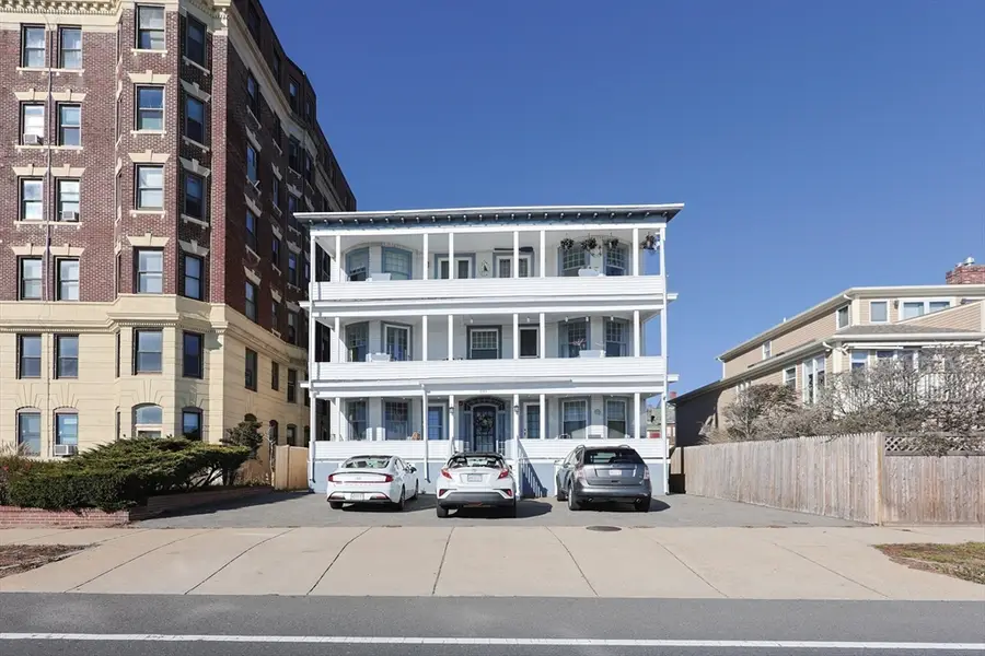 281 Lynn Shore Dr #4, Lynn, MA 01902 - Image #2
