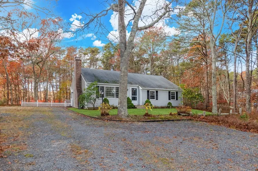 607 W Yarmouth Rd, Yarmouth, MA 02673 - Image #2