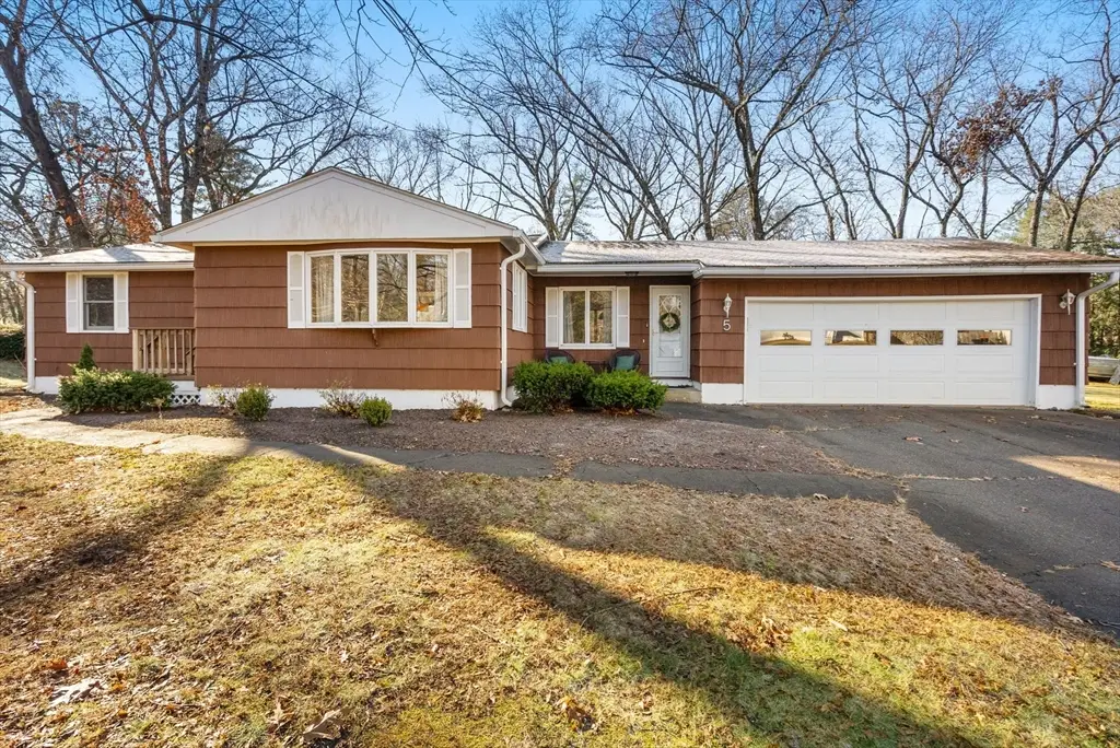 5 Karen Dr, South Hadley, MA 01075 - Image #1