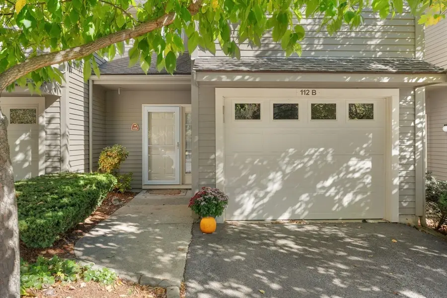 112 Ridgefield Circle #B, Clinton, MA 01510 - Image #2