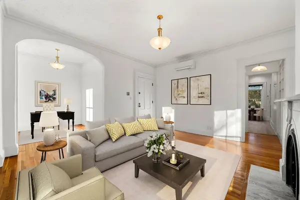 548 Massachusetts Ave #3, Boston, MA 02118