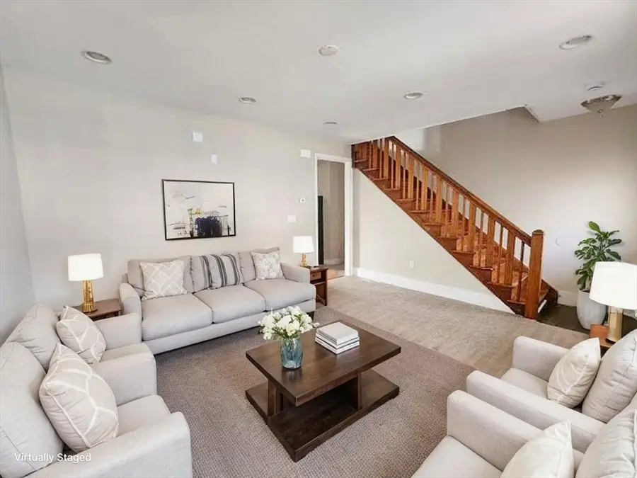 17 Overlook St #17, Whitinsville, MA 01588 - Image #3