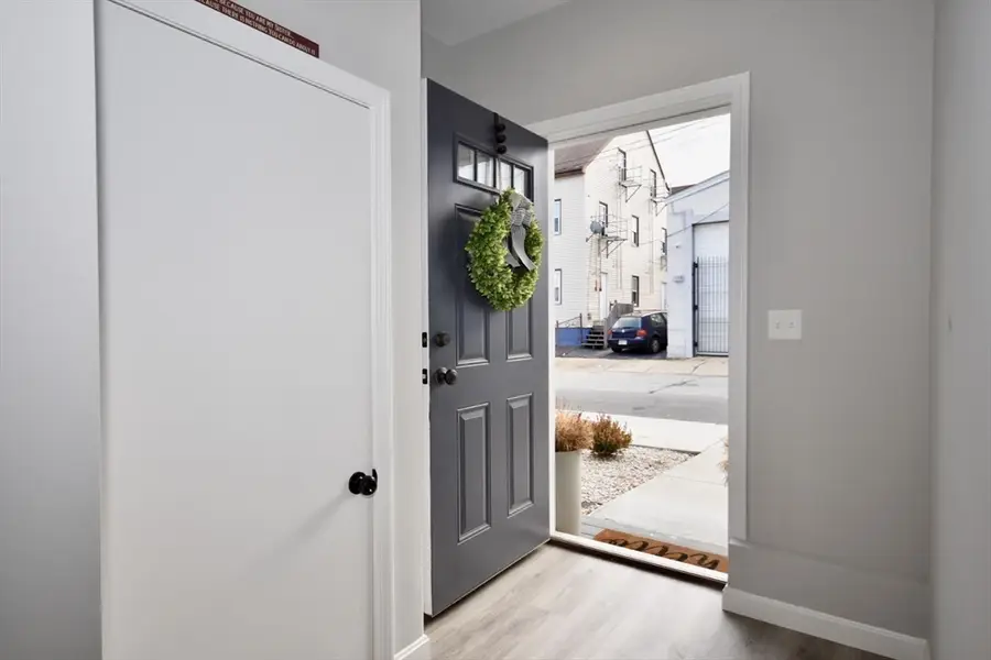 550 Spring Street #2, Fall River, MA 02721 - Image #3