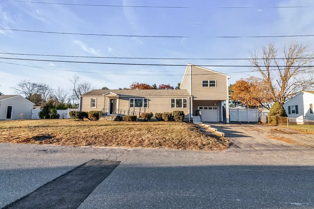 15 Pinewood Rd, Tewksbury, MA 01876 - Image #1