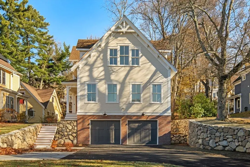181 Lowell St, Arlington, MA 02474 - Image #1