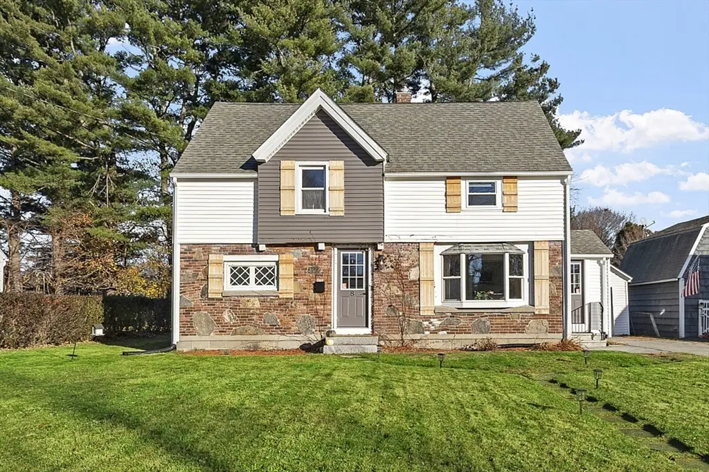 8 Bacon St, Oxford, MA 01540 - Image #1