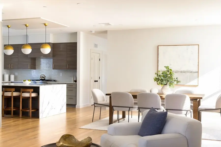 757 Washington Street #Unit 2 - PH, Brookline, MA 02446 - Image #2