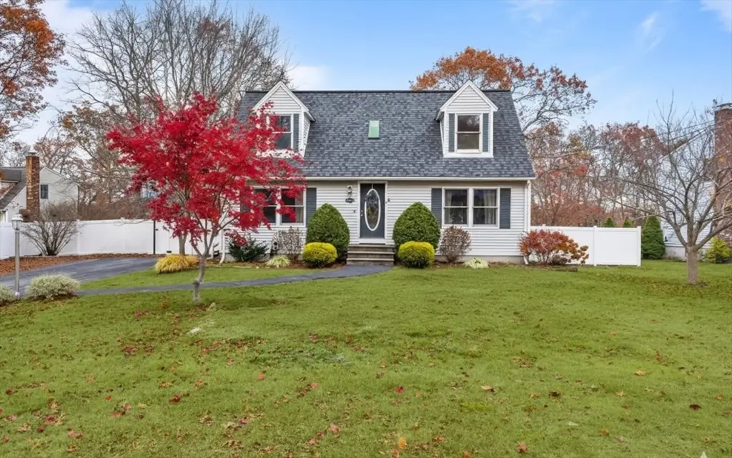 29 Rawson Rd, Bellingham, MA 02019 - Image #1