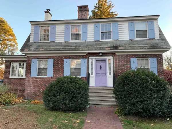 24 Graves St, Deerfield, MA 01373