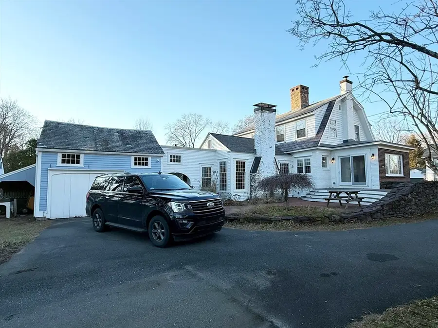 24 Graves St, South Deerfield, MA 01373 - Image #3