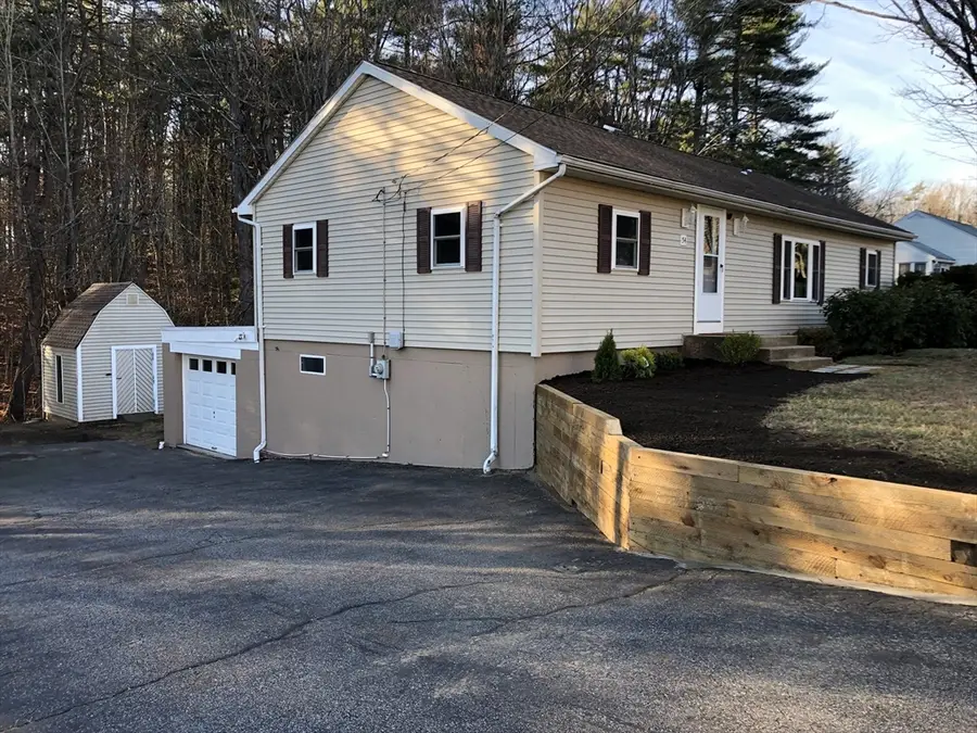 54 Orchard Ln, Templeton, MA 01468 - Image #2