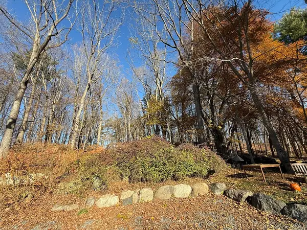 3 Laurel Place, Amesbury, MA 01913