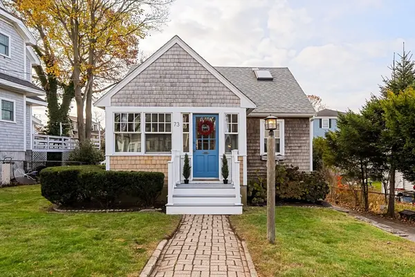 73 Albatross Rd, Quincy, MA 02169