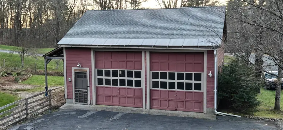 117 Russellville Rd, Southampton, MA 01073 - Image #2