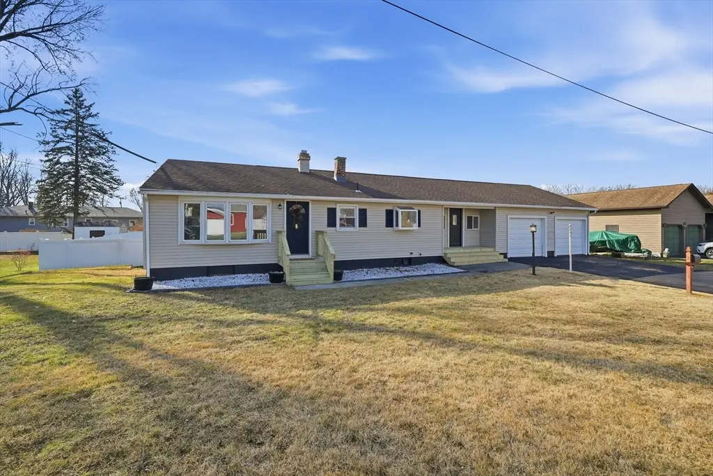 91 Norman St, Chicopee, MA 01013 - Image #1