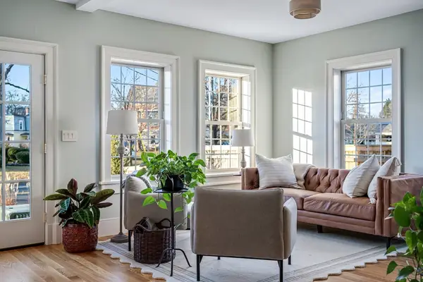 67 Park Street #B, Northampton, MA 01062