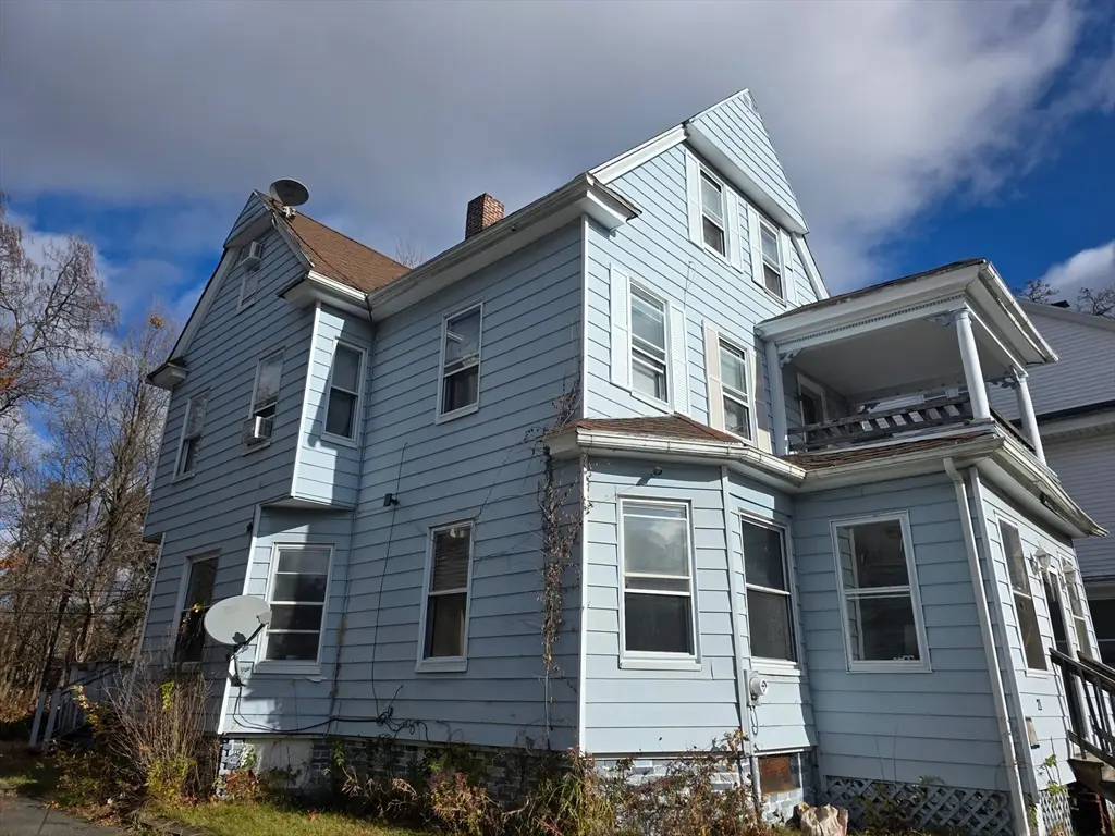 21 Clifford St, Springfield, MA 01109 - Image #1