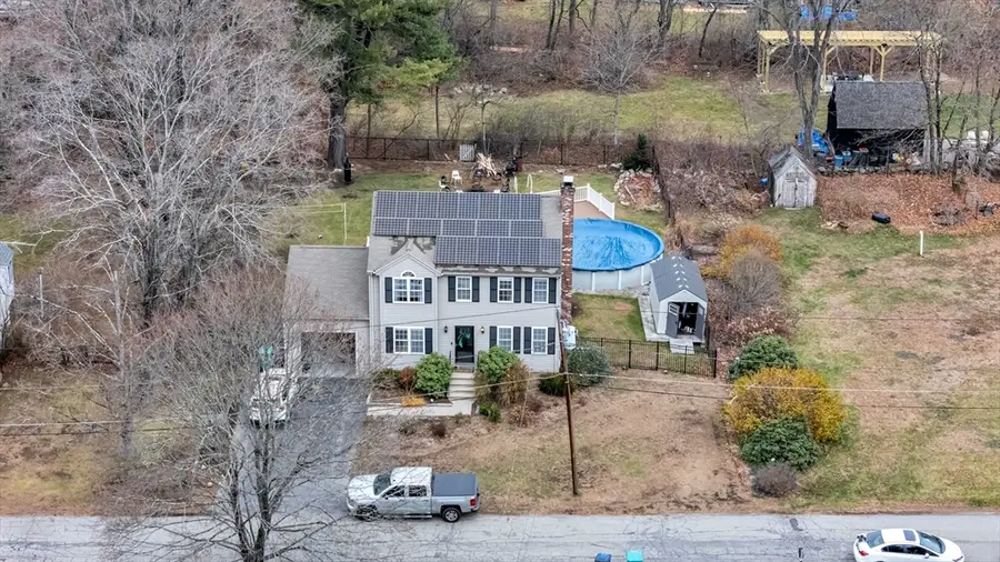 3 Stoddard St, Upton, MA 01568 - Image #2