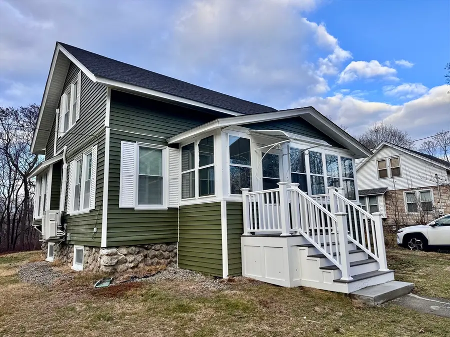 9 Idalla Ave, Worcester, MA 01606 - Image #2