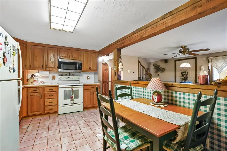 38 Candice, Clinton, MA 01510 - Image #3