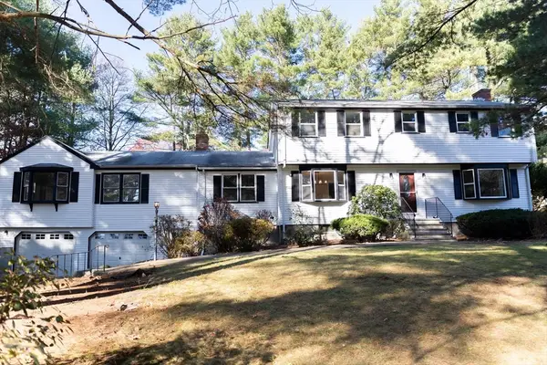6 Kingsley Rd, Easton, MA 02356