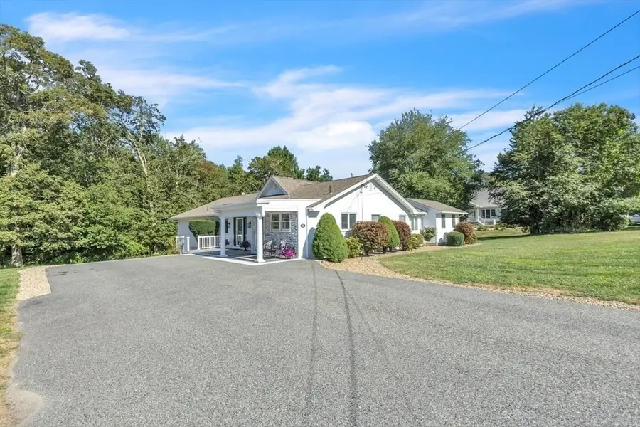 6 Strathmore Rd, Dartmouth, MA 02747 - Image #3