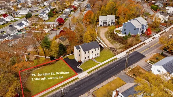 397 Sprague St, Dedham, MA 02026