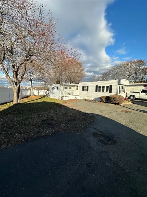 165 Newbury Street #2, Peabody, MA 01960 - Image #1