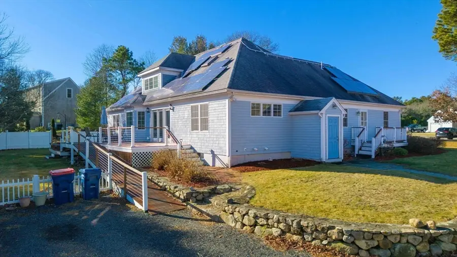 7 Cranberry Ln, Wareham, MA 02538 - Image #2