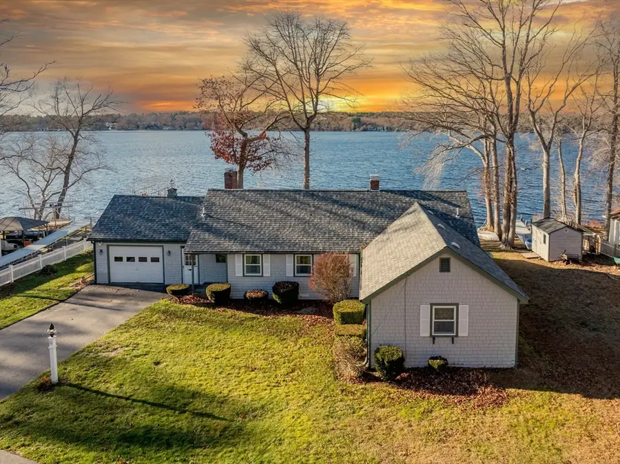 12 Edgewater Dr, Lakeville, MA 02347 - Image #2