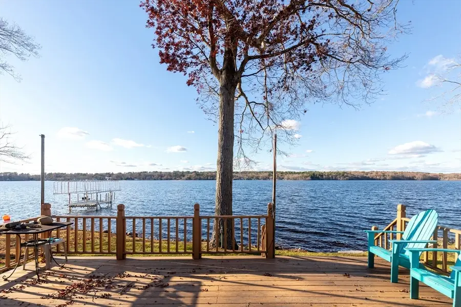 12 Edgewater Dr, Lakeville, MA 02347 - Image #3
