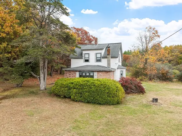 45 Clark Rd, Shirley, MA 01464
