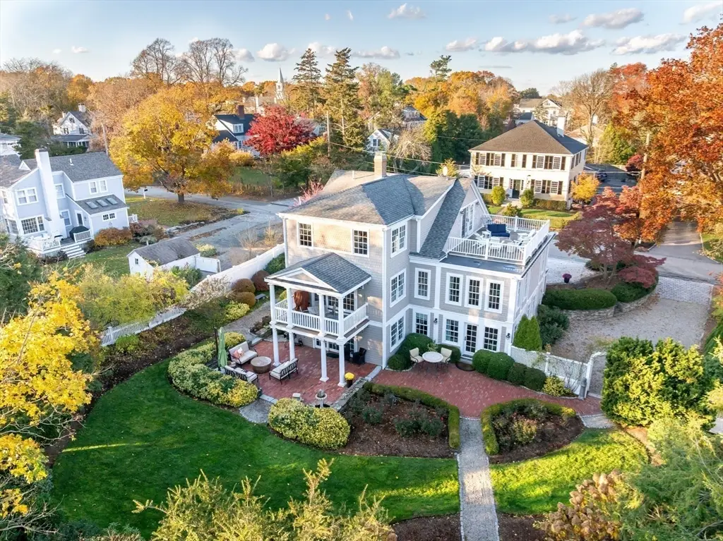 17 Winsor St, Duxbury, MA 02332 - Image #1